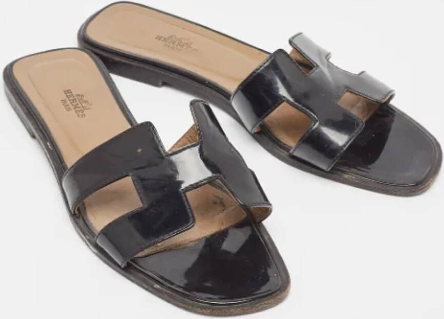 Hermès Vintage Pre-owned Leather flats Black Dames