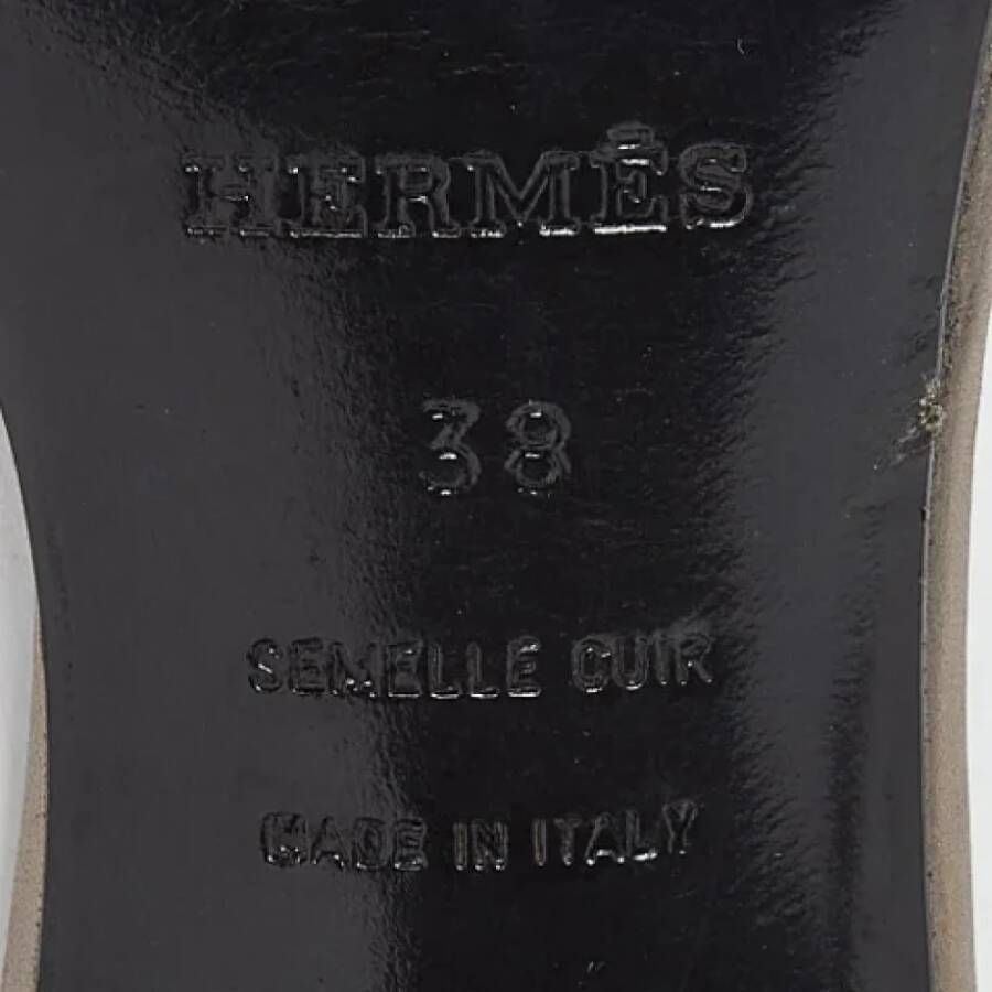 Hermès Vintage Pre-owned Leather sandals Gray Dames