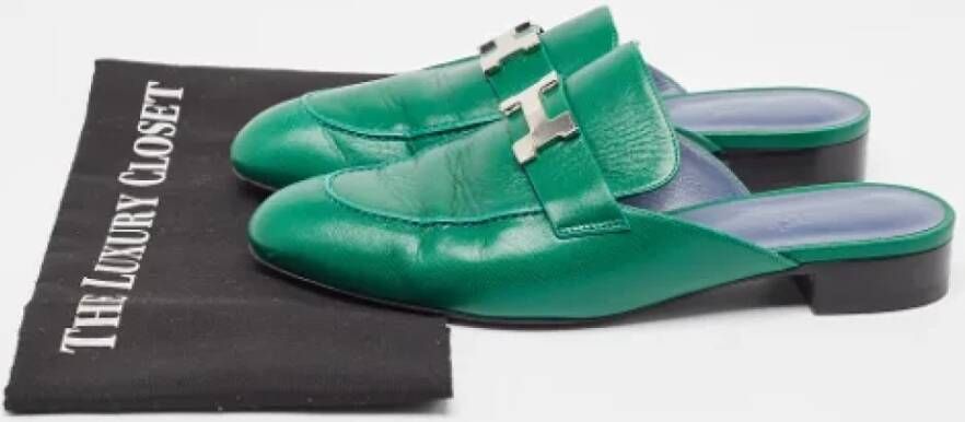 Hermès Vintage Pre-owned Leather sandals Green Dames