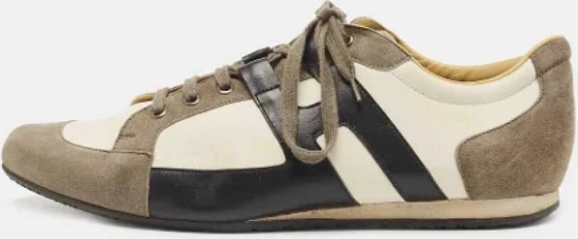 Hermès Vintage Pre-owned Leather sneakers Gray Dames