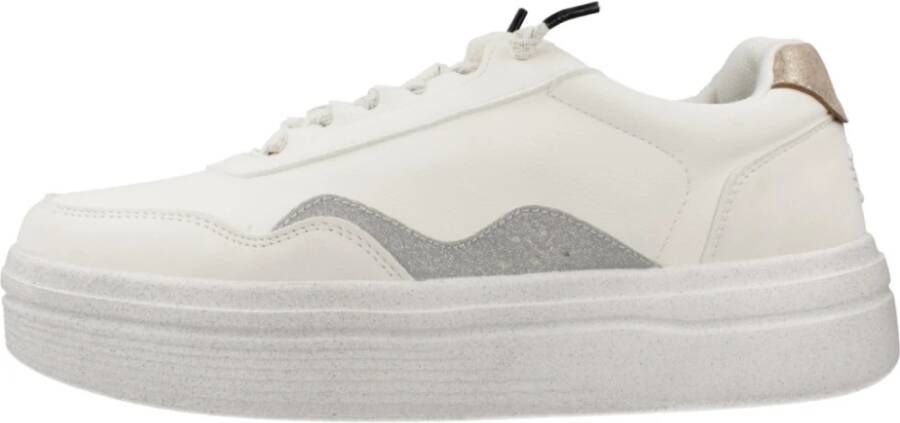 Hey Dude Metallic Lift Sneakers White Dames