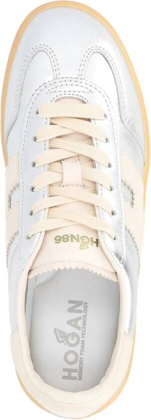 Hogan Coole Zilveren Leren Sneaker Gray Dames