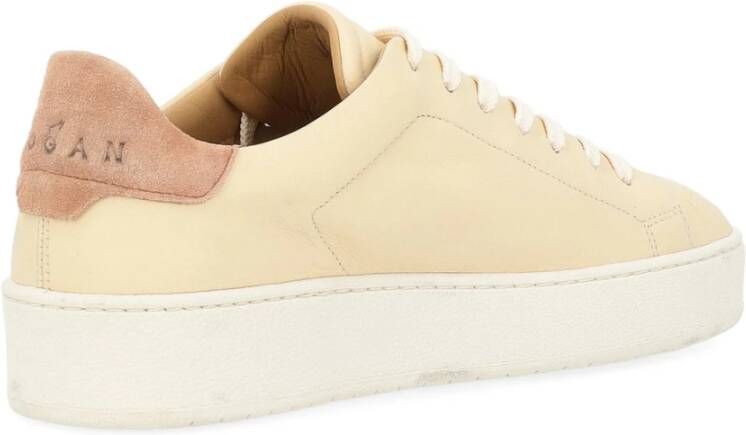 Hogan Geveterde Stijl Sneakers met Gaten Beige Dames