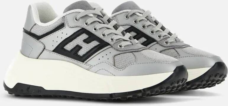 Hogan Lichtgrijze Platte Schoenen Gray Dames