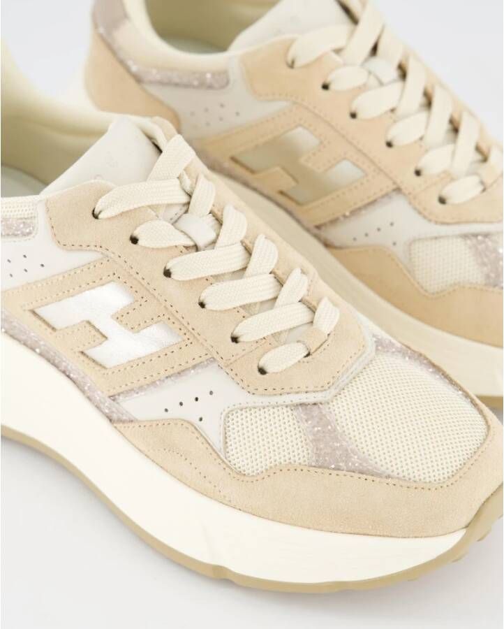 Hogan Veterschoenen voor dames Beige Dames