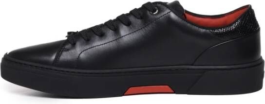 Hugo Boss Zwarte Leren Sneakers met Rode Accenten Black Heren