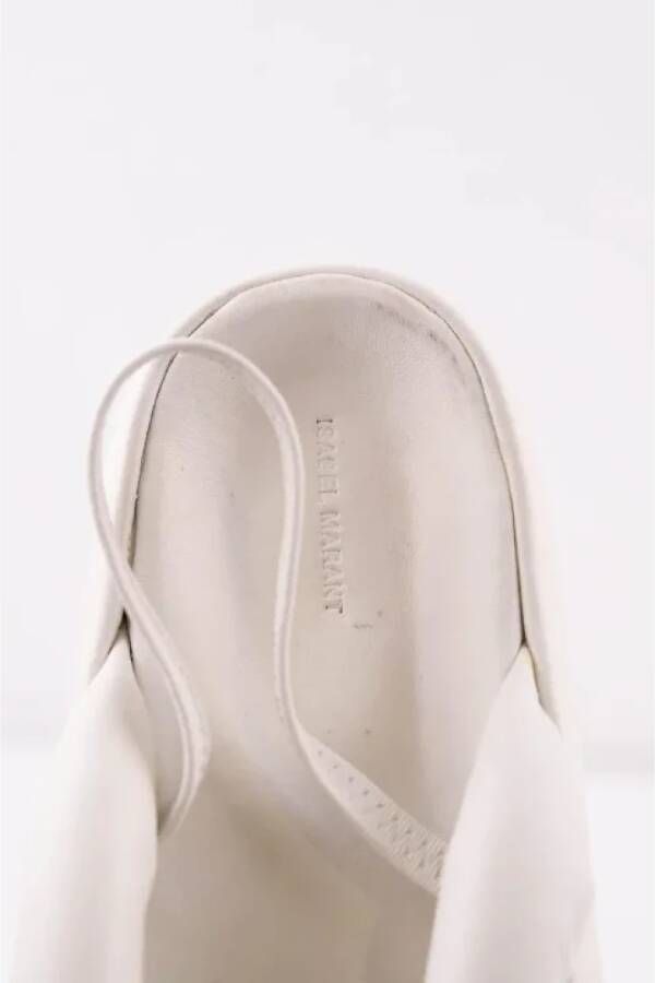 Isabel Marant Pre-owned Leather sandals White Dames