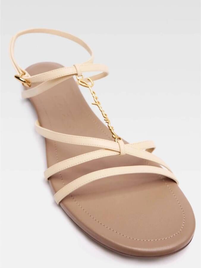 Jacquemus Gouden Logo Sandalen Beige Dames