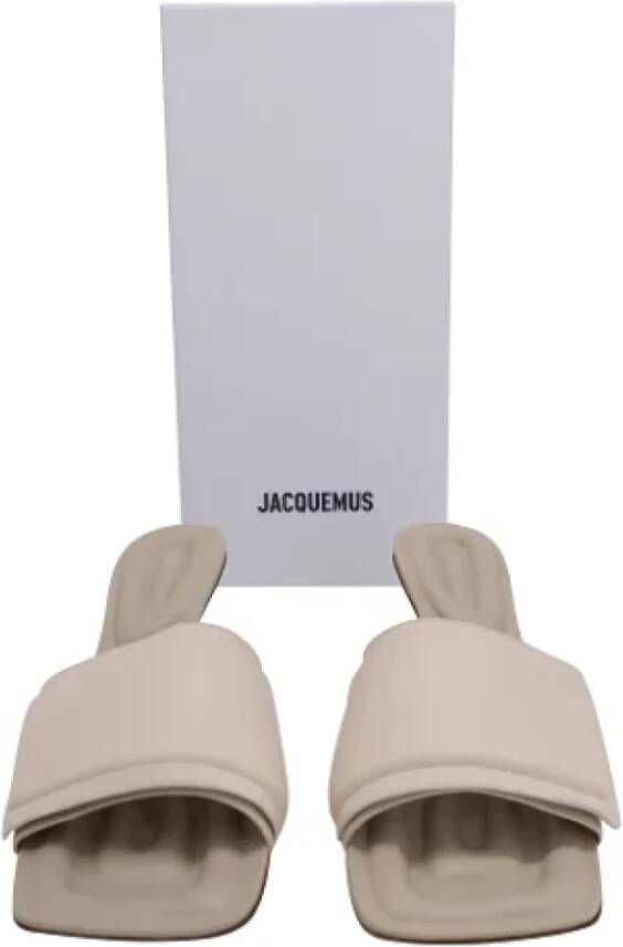 Jacquemus Pre-owned Leather heels Beige Dames