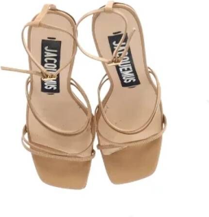 Jacquemus Pre-owned Leather sandals Beige Dames