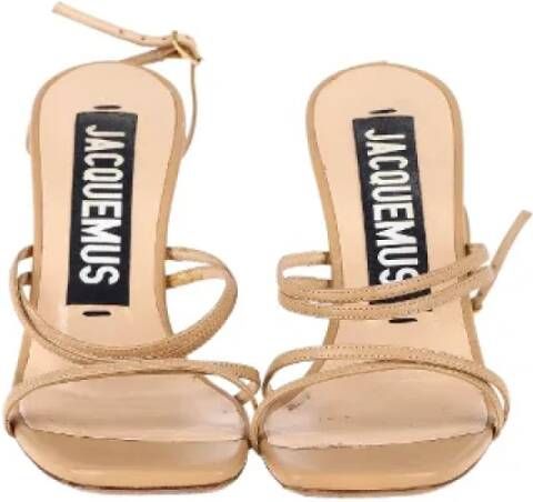 Jacquemus Pre-owned Leather sandals Beige Dames