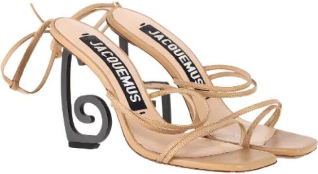 Jacquemus Pre-owned Leather sandals Beige Dames