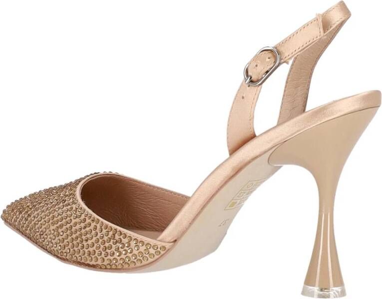 Jeffrey Campbell Chanel Pumps Verhoog je stijl Beige Dames