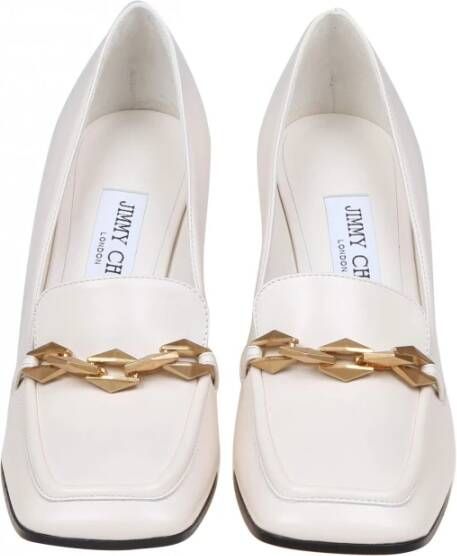 Jimmy Choo Crème Witte Leren Pomp met Kettingdetail White Dames