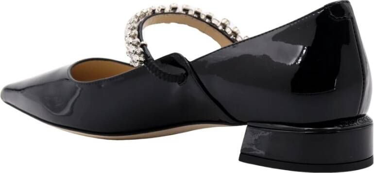 Jimmy Choo Lakleren pump met kristallen band Black Dames