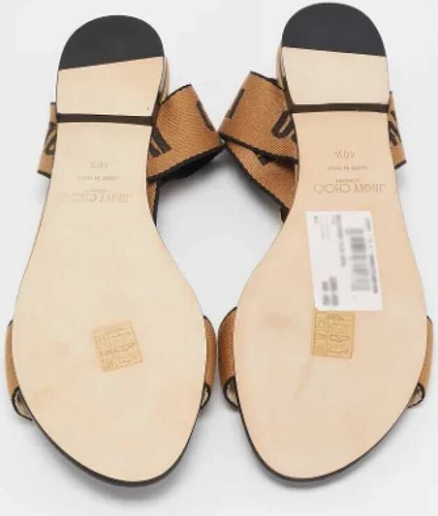 Jimmy Choo Pre-owned Canvas sandals Brown Dames