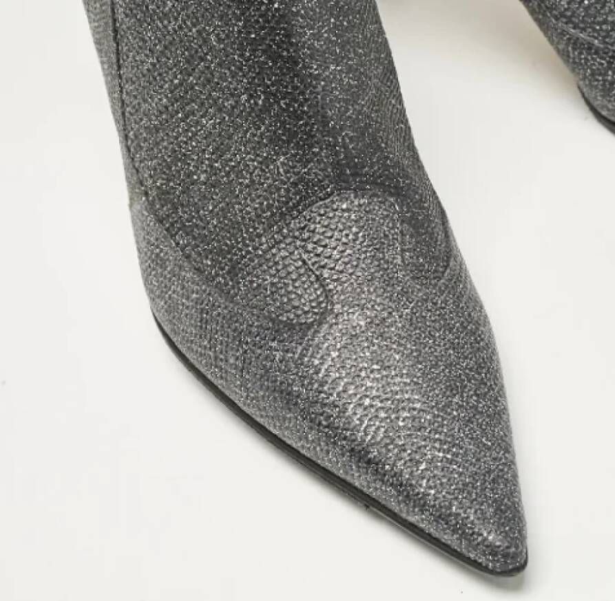 Jimmy Choo Pre-owned Fabric boots Gray Dames