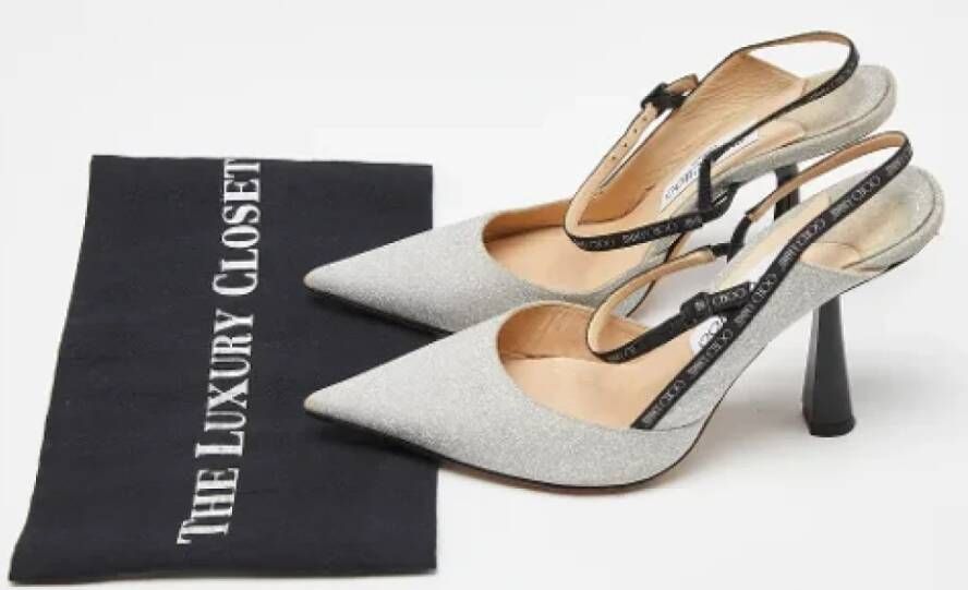 Jimmy Choo Pre-owned Fabric heels Gray Dames