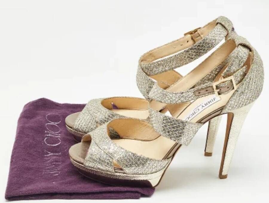 Jimmy Choo Pre-owned Fabric sandals Gray Dames