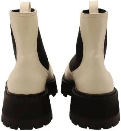 Jimmy Choo Pre-owned Leather boots White Dames