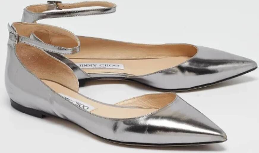 Jimmy Choo Pre-owned Leather flats Gray Dames