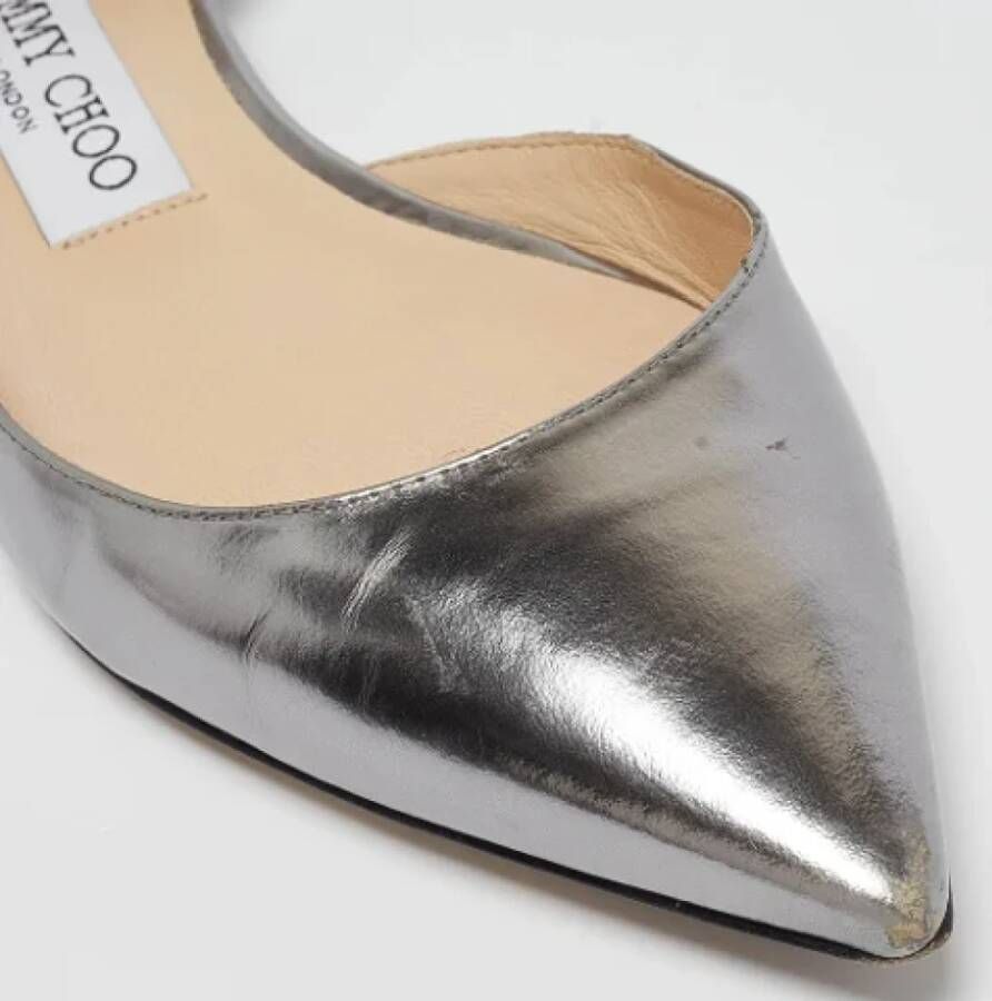 Jimmy Choo Pre-owned Leather flats Gray Dames