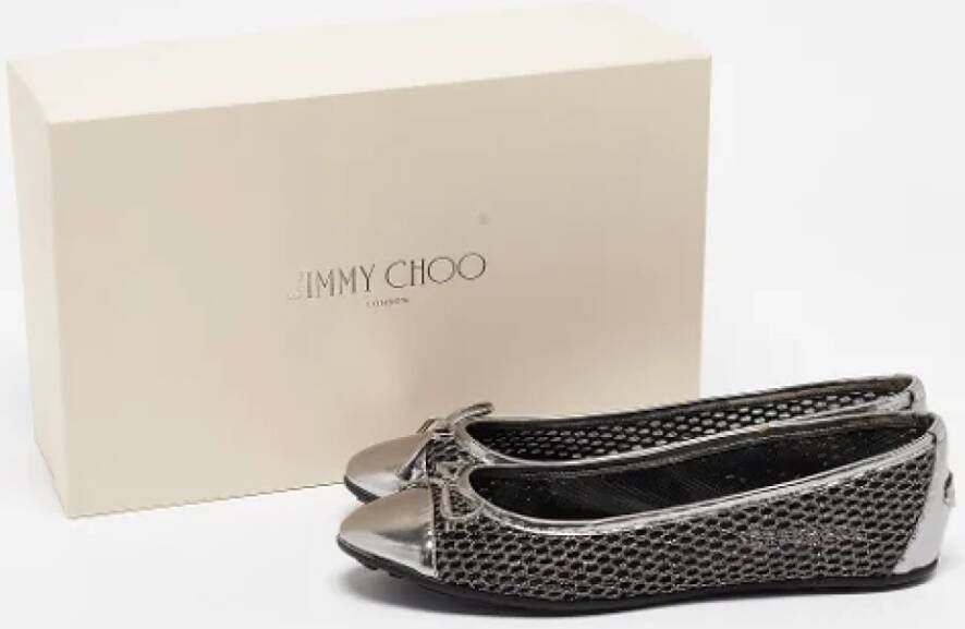 Jimmy Choo Pre-owned Leather flats Gray Dames