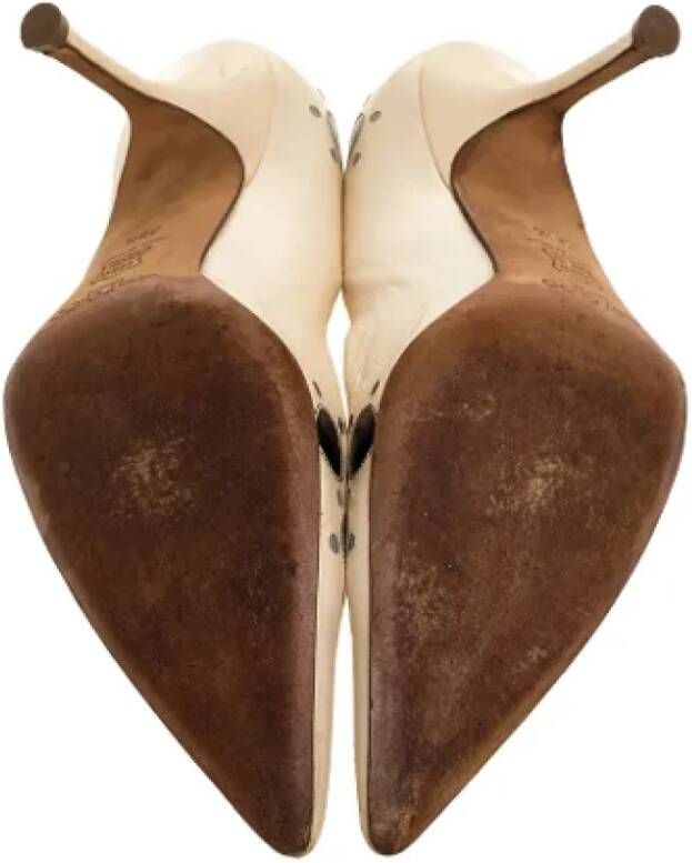 Jimmy Choo Pre-owned Leather heels Beige Dames