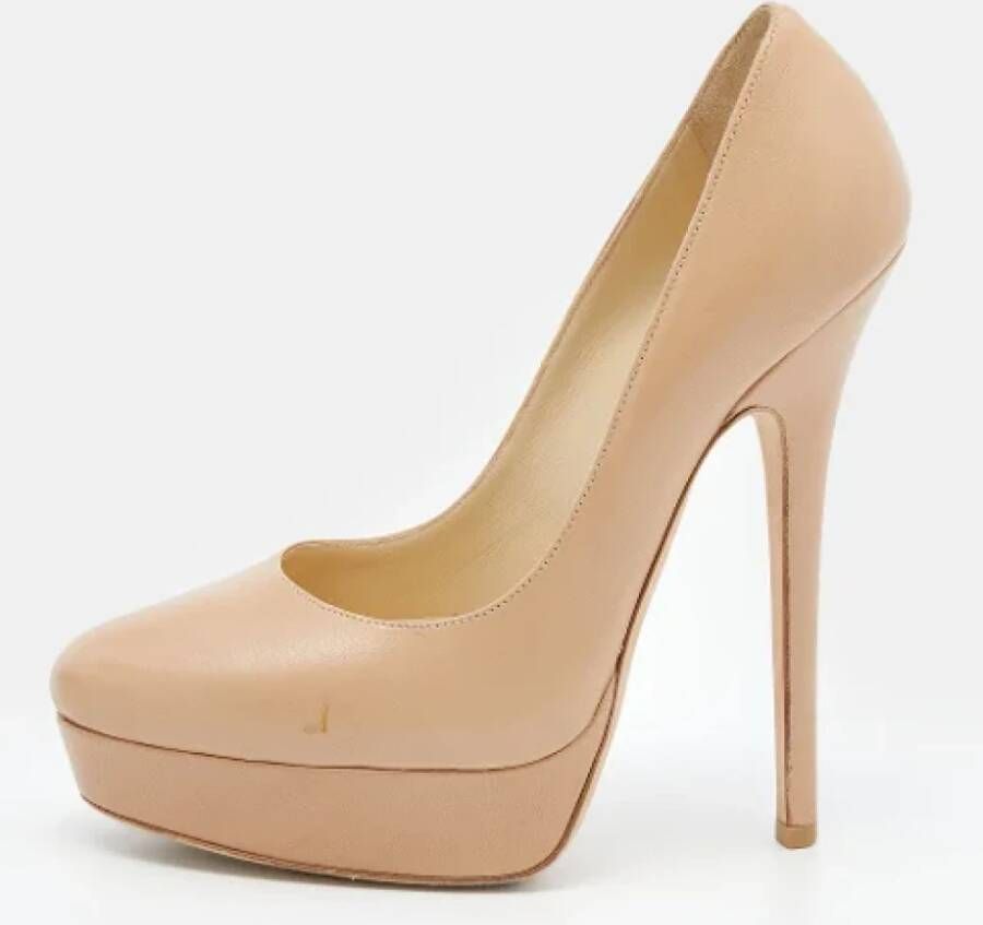 Jimmy Choo Pre-owned Leather heels Beige Dames