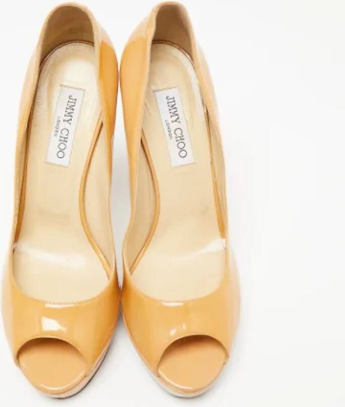 Jimmy Choo Pre-owned Leather heels Beige Dames