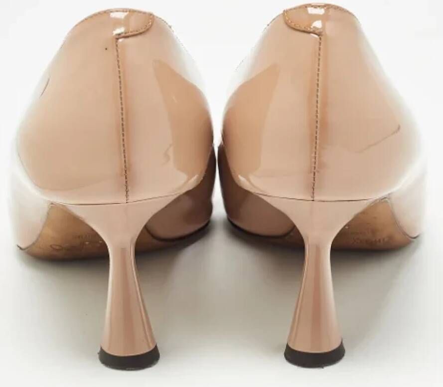 Jimmy Choo Pre-owned Leather heels Beige Dames