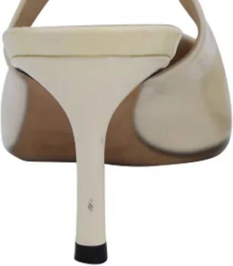 Jimmy Choo Pre-owned Leather heels Beige Dames