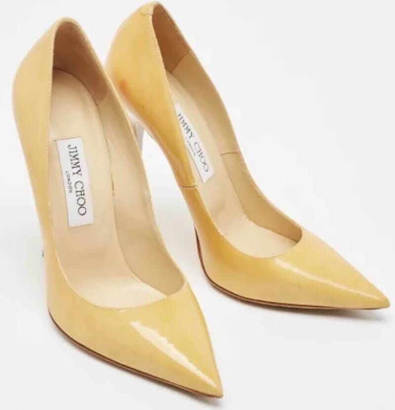 Jimmy Choo Pre-owned Leather heels Beige Dames