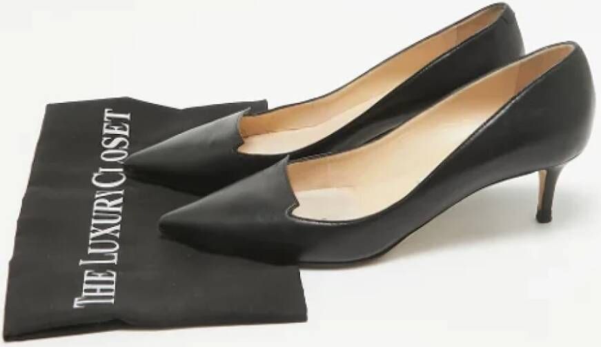 Jimmy Choo Pre-owned Leather heels Black Dames