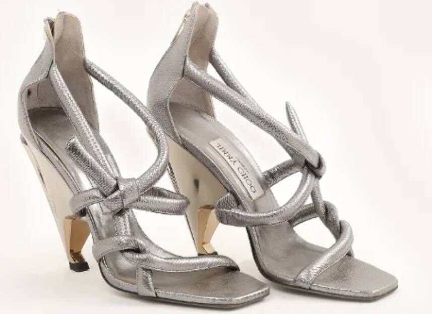 Jimmy Choo Pre-owned Leather heels Gray Dames