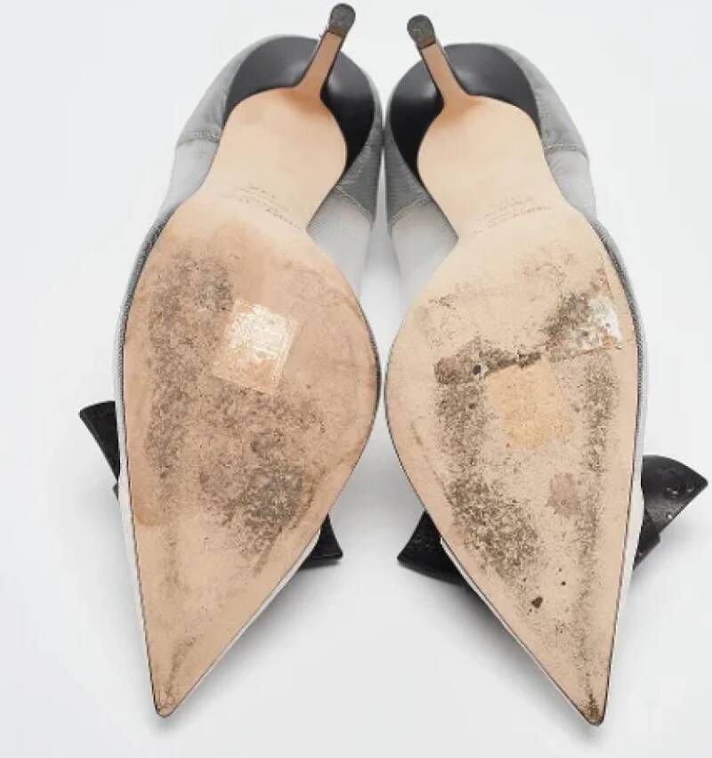 Jimmy Choo Pre-owned Leather heels Gray Dames