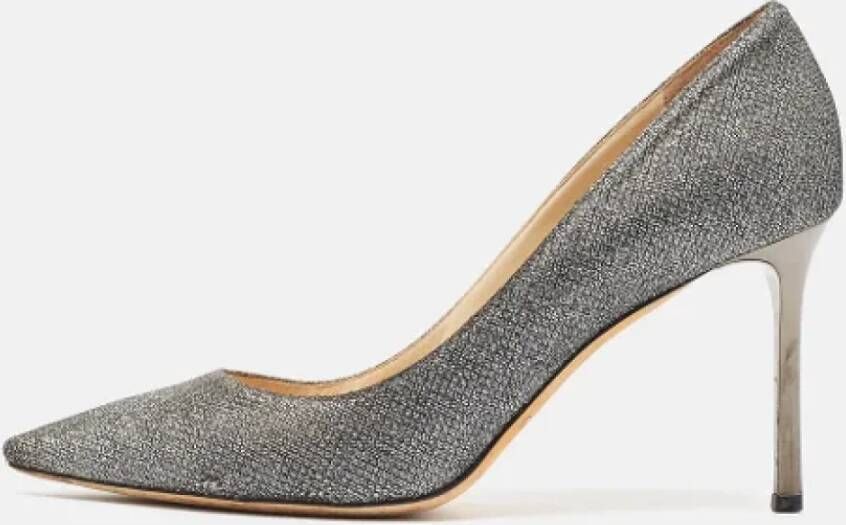 Jimmy Choo Pre-owned Leather heels Gray Dames