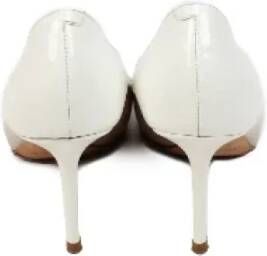 Jimmy Choo Pre-owned Leather heels White Dames