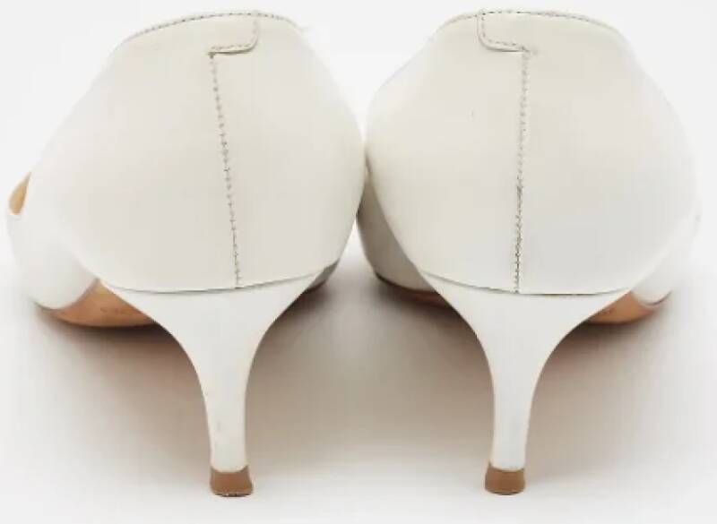 Jimmy Choo Pre-owned Leather heels White Dames