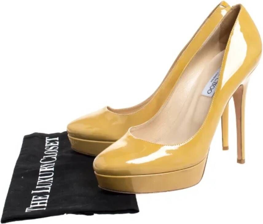 Jimmy Choo Pre-owned Leather heels Yellow Dames