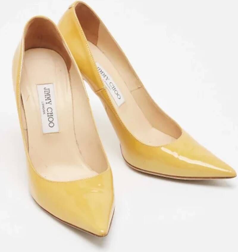 Jimmy Choo Pre-owned Leather heels Yellow Dames