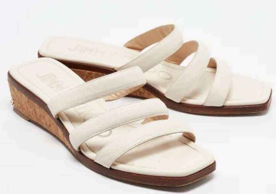 Jimmy Choo Pre-owned Leather sandals Beige Dames