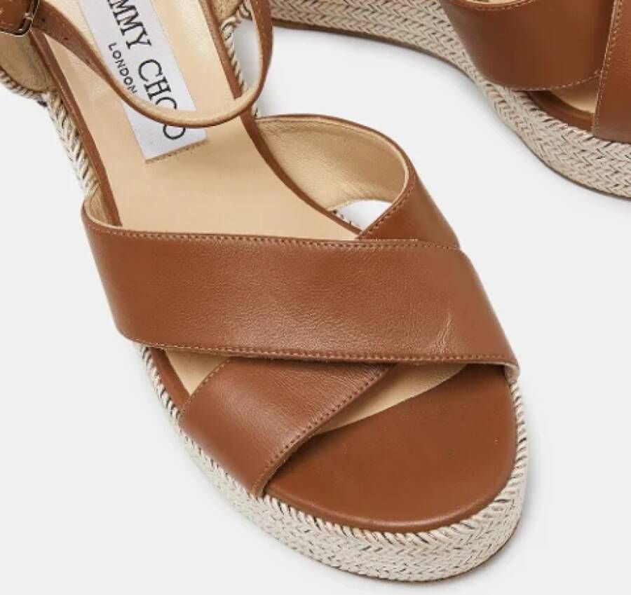 Jimmy Choo Pre-owned Leather sandals Brown Dames