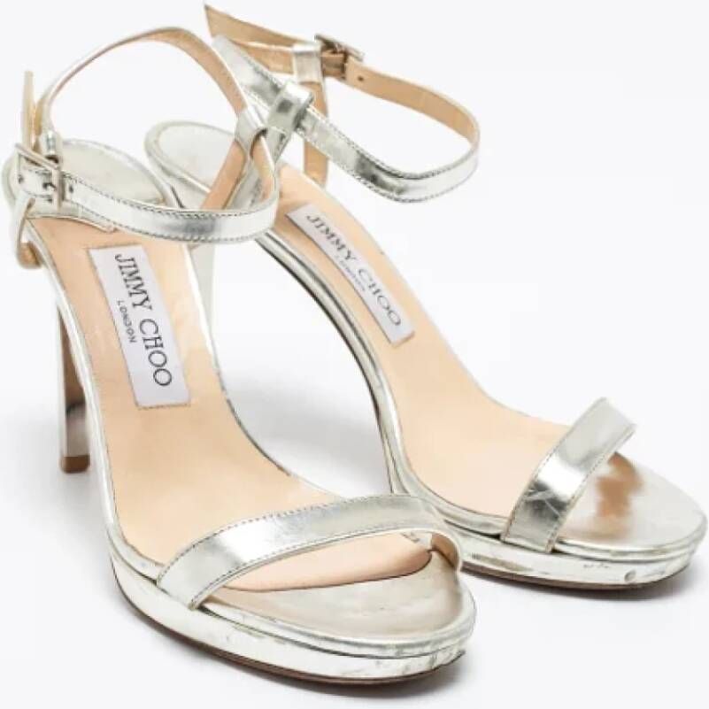 Jimmy Choo Pre-owned Leather sandals Gray Dames