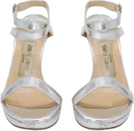 Jimmy Choo Pre-owned Leather sandals Gray Dames