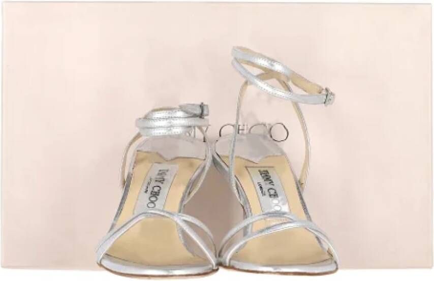 Jimmy Choo Pre-owned Leather sandals Gray Dames