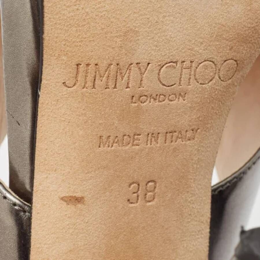 Jimmy Choo Pre-owned Leather sandals Gray Dames