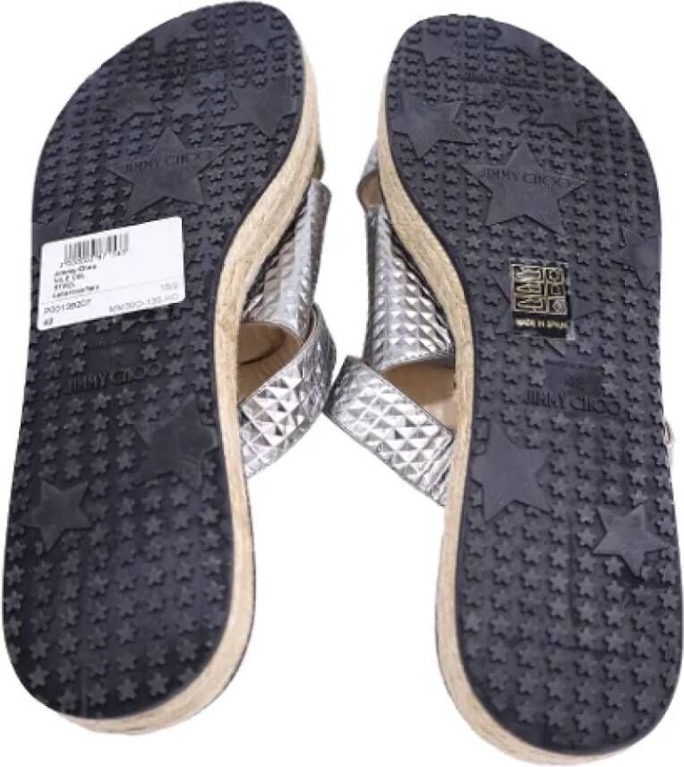 Jimmy Choo Pre-owned Leather sandals Gray Dames