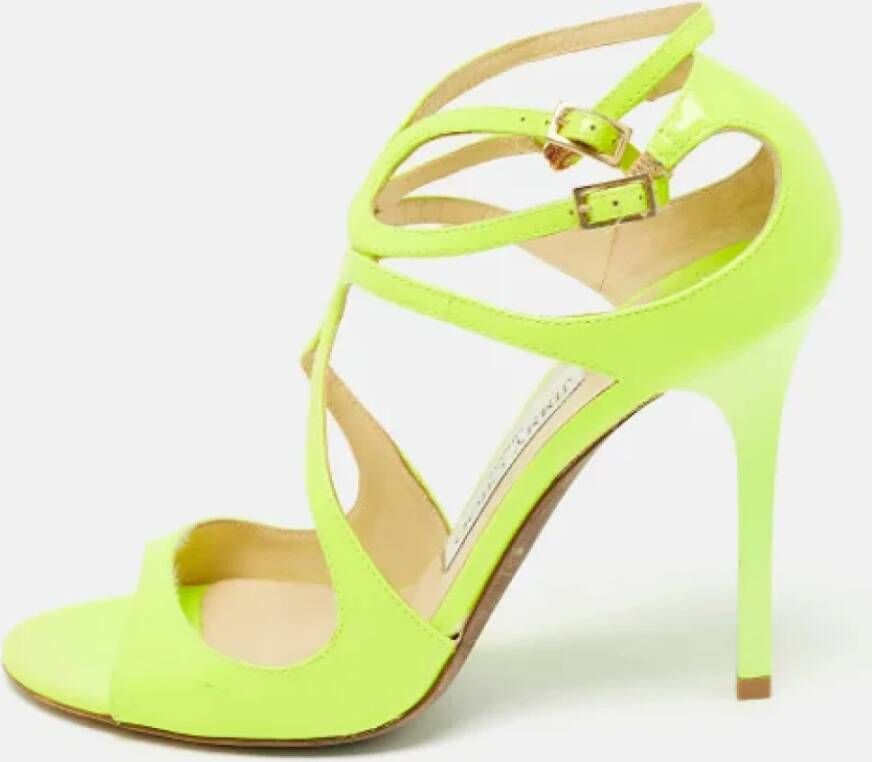 Jimmy Choo Pre-owned Leather sandals Yellow Dames