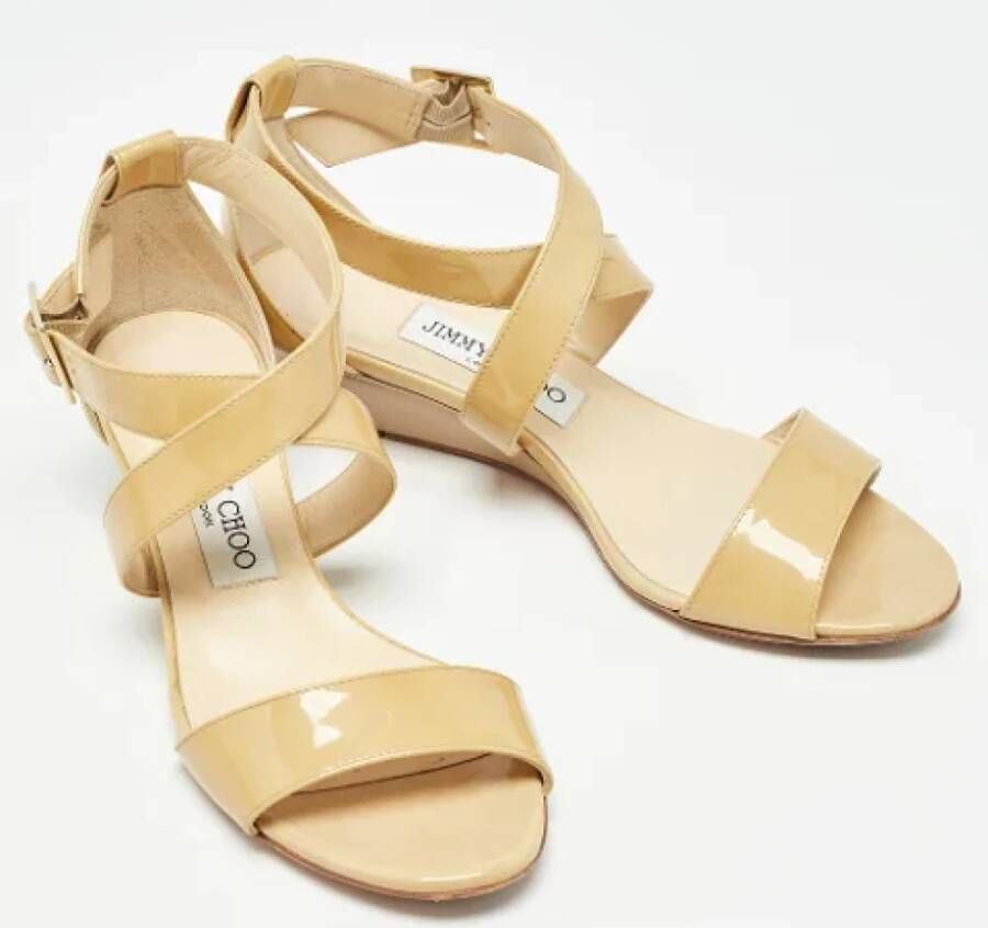 Jimmy Choo Pre-owned Leather sandals Yellow Dames